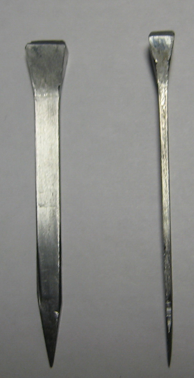 Гвозди подковные № 8